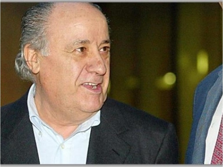 N°3 : AMANCIO ORTEGA - 77 ANS - ESPAGNE - 66,4 milliards de dollars. Le créateur de la marque de vêtements et de magasins Zara et fondateur du groupe textile international Inditex a vu sa fortune augmenter de près de 9 milliards de dollars en 2013 (+15,5%).